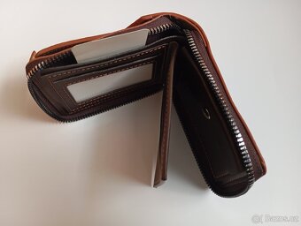 Peněženka uzavíratelná na zip - 6