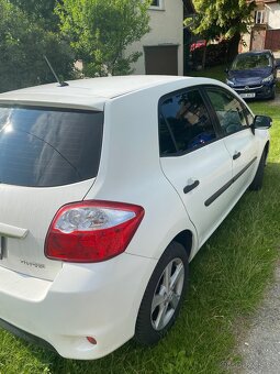 Prodám Toyotu auris - 6