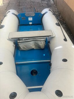 Prodám ZODIAC ZOOM 340 možno i s motorem - 6