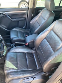 VW touran 2.0tdi - 6