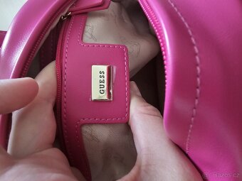 Guess Backpack J3GZ14 WFHF0 – růžový - 6