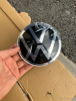 VW Golf 8 znak do masky Logo NOvY 5H0853601H - 6