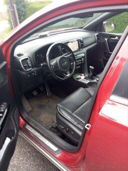 Kia Sportage - 6