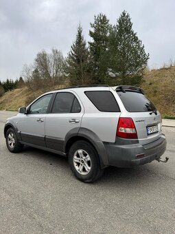 Kia Sorento 2.5 CRDI 4x4 103kw - 6