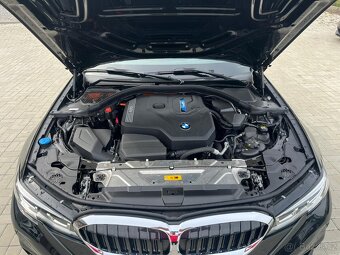 BMW 330e hybrid - 6