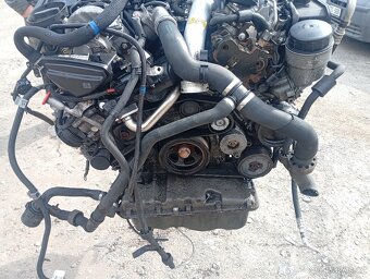 MERCEDES BENZ ML W164 , VITO, VIANO W639 MOTOR 3,0CDI - 6
