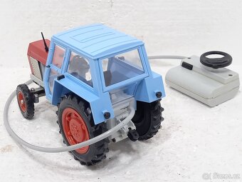 KDN Traktor s valníkem Zetor Crystal 8011- retro hračka - 6