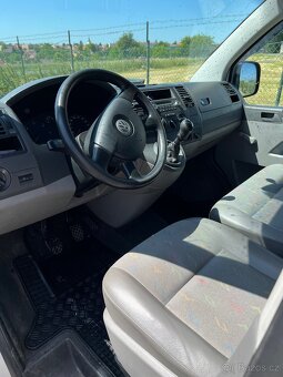 VW Transporter T5 long 2.5 TDi 96 BNZ - 6