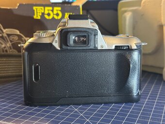 NIKON F55 - 6