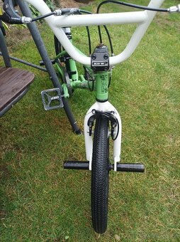 BMX kolo GT - 6