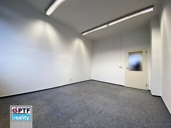 Pronájem kanceláře (17 m2) Plzeň-Skvrňany, ulice Domažlická - 6