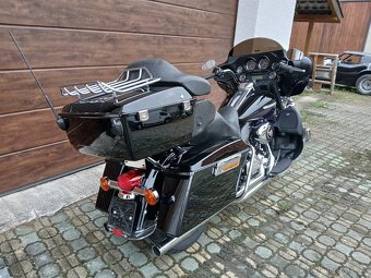 Harley-Davidson FLHTK Ultra Limited 103 - 6