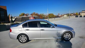 BMW E90 2.0i 2007 - 6