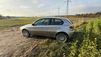 Alfa Romeo 147 1,9jtd facelift - 6