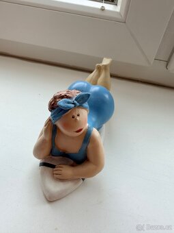 Retro plážové figurky – sada 4 ks, 17–20 cm, bez poškození - 6