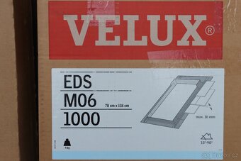 Prodám dvě střešní okna VELUX 78 X 118 cm - 6