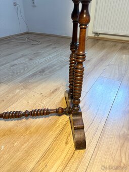 Starožitný stoleček - 6