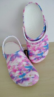 Pantofle Crocs 41 a 42 - 6