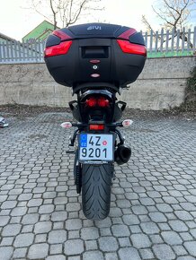 Yamaha FZ1 Fazer - 6