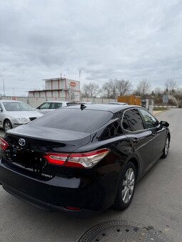 Toyota Camry 2.5 Hybrid - 6