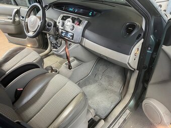Renoult Megane scenic 2 - 6