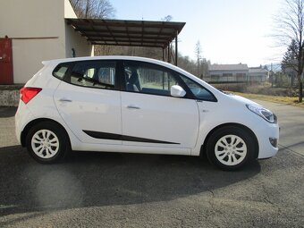 HYUNDAI iX 20 - 1.6 i - 1.majitel, jen 48000 km - 6