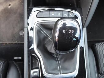 Opel Insignia B - 6