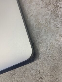 Apple MacBook Air 13” 2019 - 6