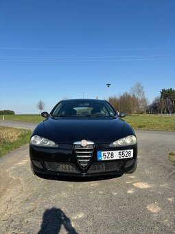 Alfa Romeo 147 1.9 jtd, r. v. 2005 - 6