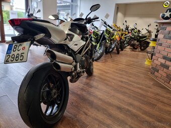 MV Agusta Brutale 1090RR - 6