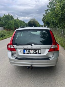 Volvo V70 2.0T, prav. servis, nové pneu, nová STK - 6