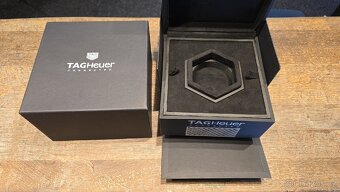 Krabice na Tag heuer connected modular 45 - 6