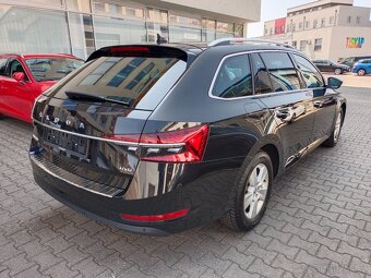 Škoda Superb 3 Combi Style 2.0TDI 140kW 4x4 DSG Matrix Virtu - 6