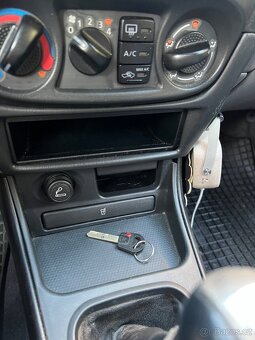 Nissan Almera n1.5 benzin 72kw - 6
