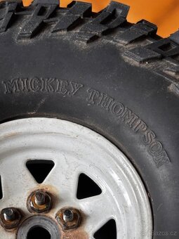 1:10 kola pro RC auto crawler RC4WD Mickey Thompson - 6
