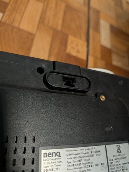 použitý projektor BENQ EP4227 s novou lampou Bez d.o. - 6