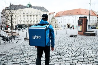PŘIJMEME KURÝRY pro rozvoz WOLT - BRNO - 6