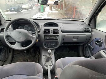 Renault Clio 1.6 - 6