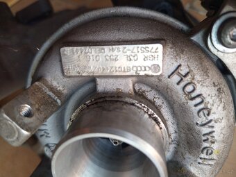 Škoda Octavia 1.6tdi cayc - 6