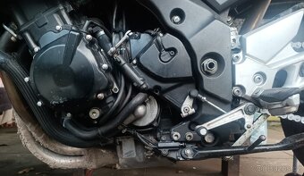 Suzuki GSR 600 - 2008 - 6