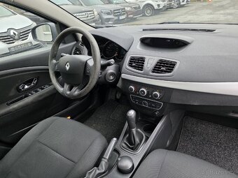 Renault Fluence 1.6 i LPG - 6