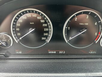 BMW 5 gt5 530d F07 - 6