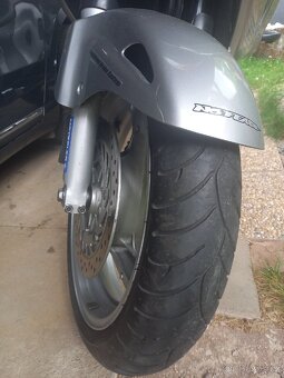 Honda Deauville NTV 650 - 6