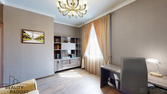 Prodej rodinného domu 6+kk, 543 m² s garáží, saunou a zahrad - 6