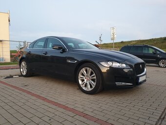 Jaguar XF 25t - 6
