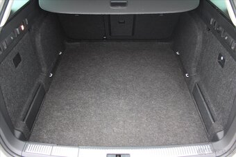 Škoda Superb 2.0TDI 110kW STYLE 1.MAJ. ČR (2018) - 6