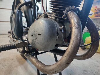 cz 150 c maly perak - 6