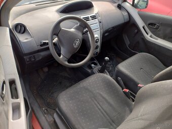 Toyota Yaris 2011 3dver 51kW díly z aut - 6