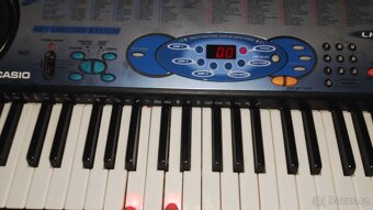 Predám klávesy Casio . - 6