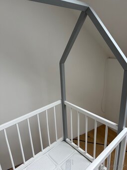 Dětská domečková postýlka - 6